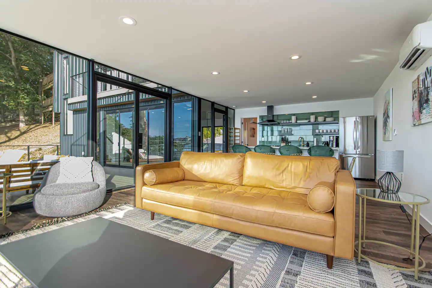 Inspirebox_the-outlook-maison-container_14 Inspirebox_the-outlook-maison-container_14