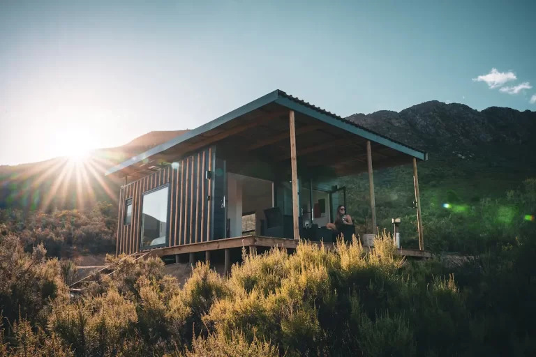 Inspirebox_contaienr-homes_springsteen-Cabins_1-768x512_1 Inspirebox_contaienr-homes_springsteen-Cabins_1-768x512_1